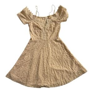Elegant Lace Mini Dress in Cream